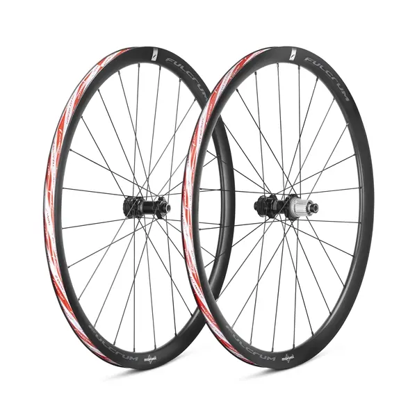 Ett par hjul Campagnolo Soniq 42 AL XDR