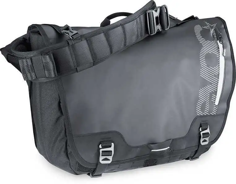Axelväska Evoc Courier svart