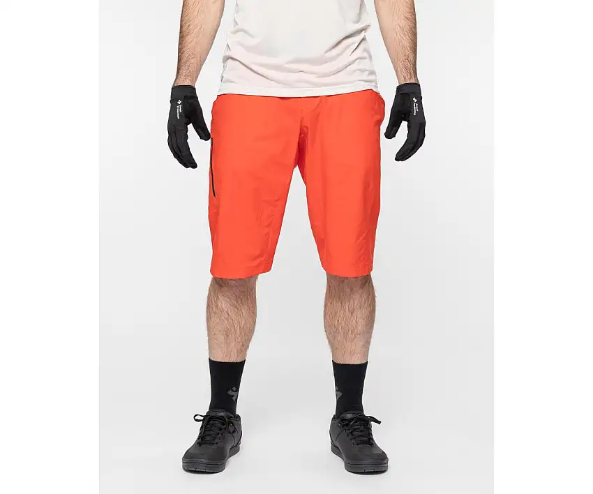 Cykelbyxor Sweet Protection Hunter Slashed Shorts M röd