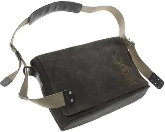 Axelväska Brooks Messenger Bag medium svart