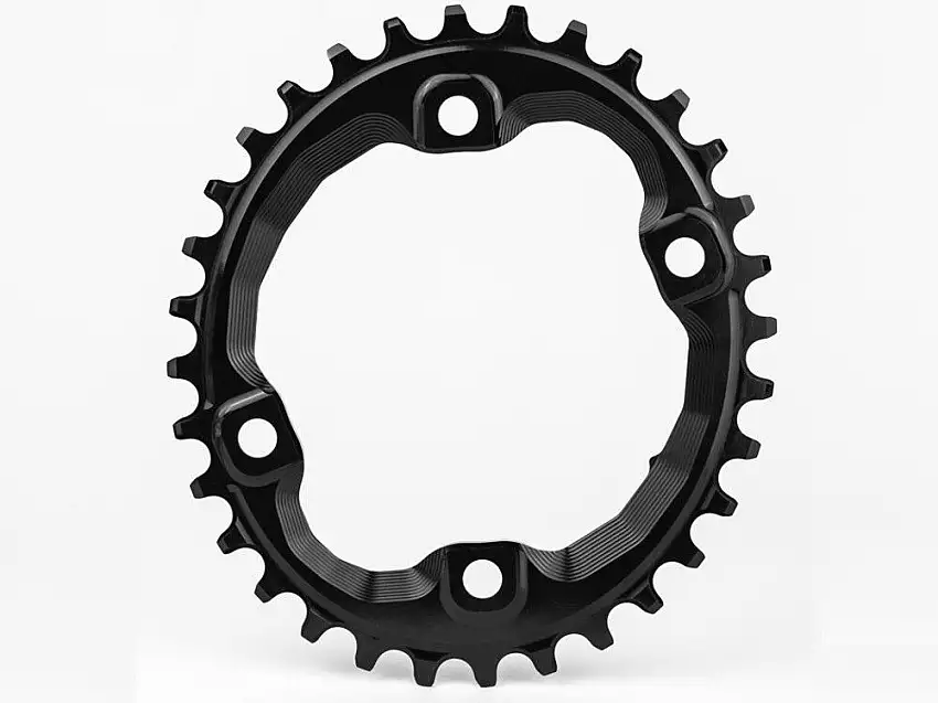 Absolute Black Oval Drev 32T till BCD 96mm